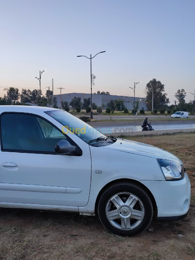 Renault Clio Campus 2015 Clio Campus