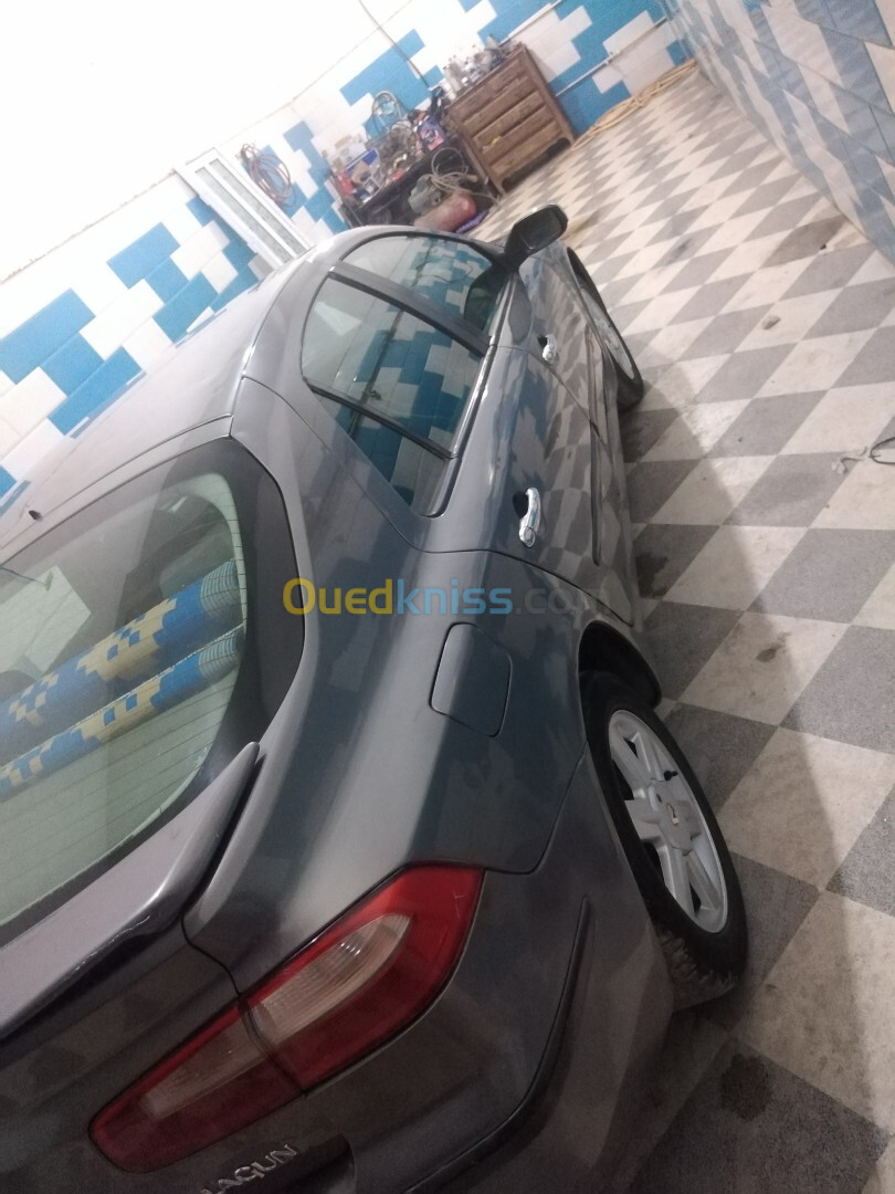 Renault Laguna 2 2003 Expression