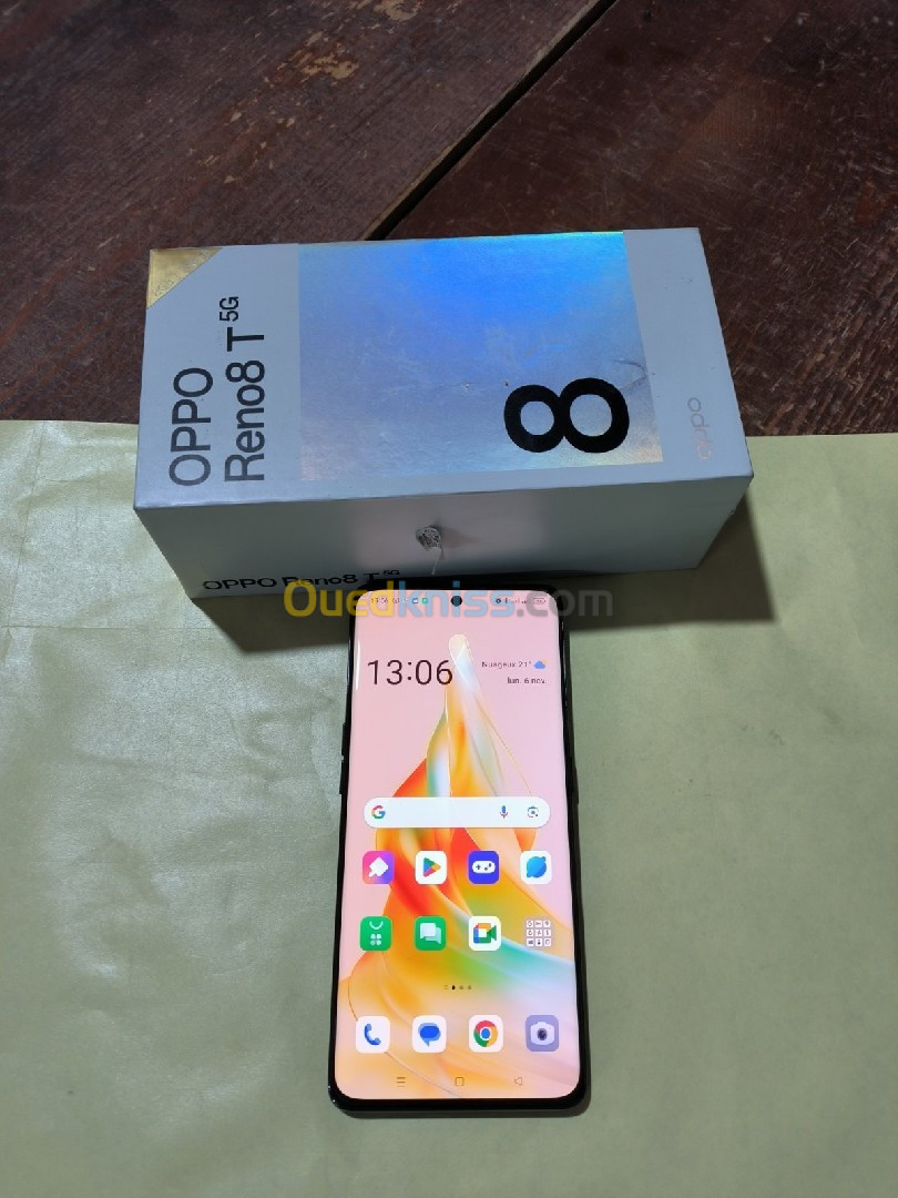 Oppo Reno8 T5G Oppo