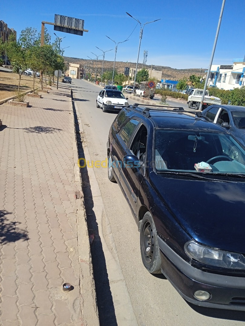 Renault Laguna 1 2001 Laguna 1