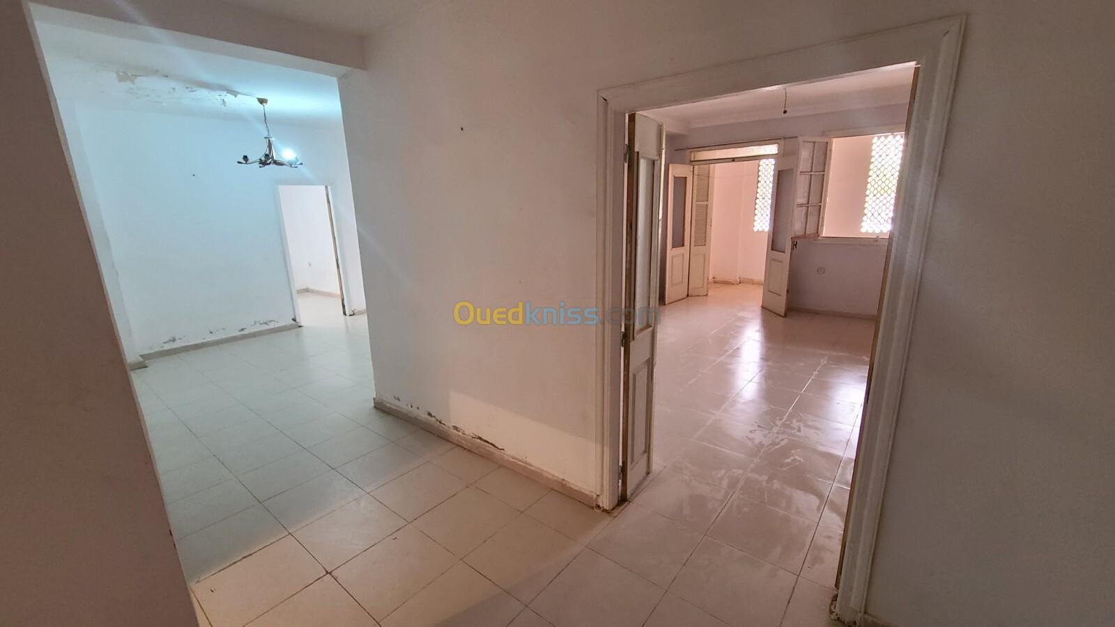 Vente Appartement F4 Oran Ain el turck