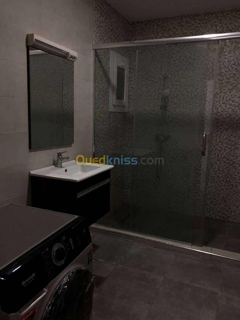 Location Appartement F4 Oran Bir el djir