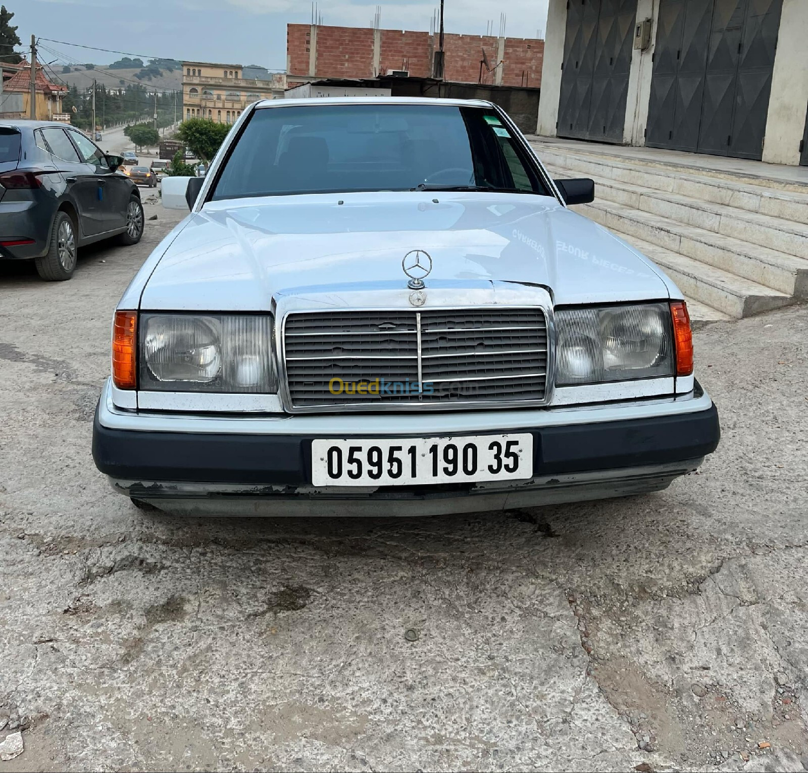 Mercedes 124 1990 