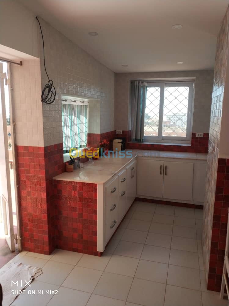 Vente Niveau De Villa F4 Alger Bouzareah