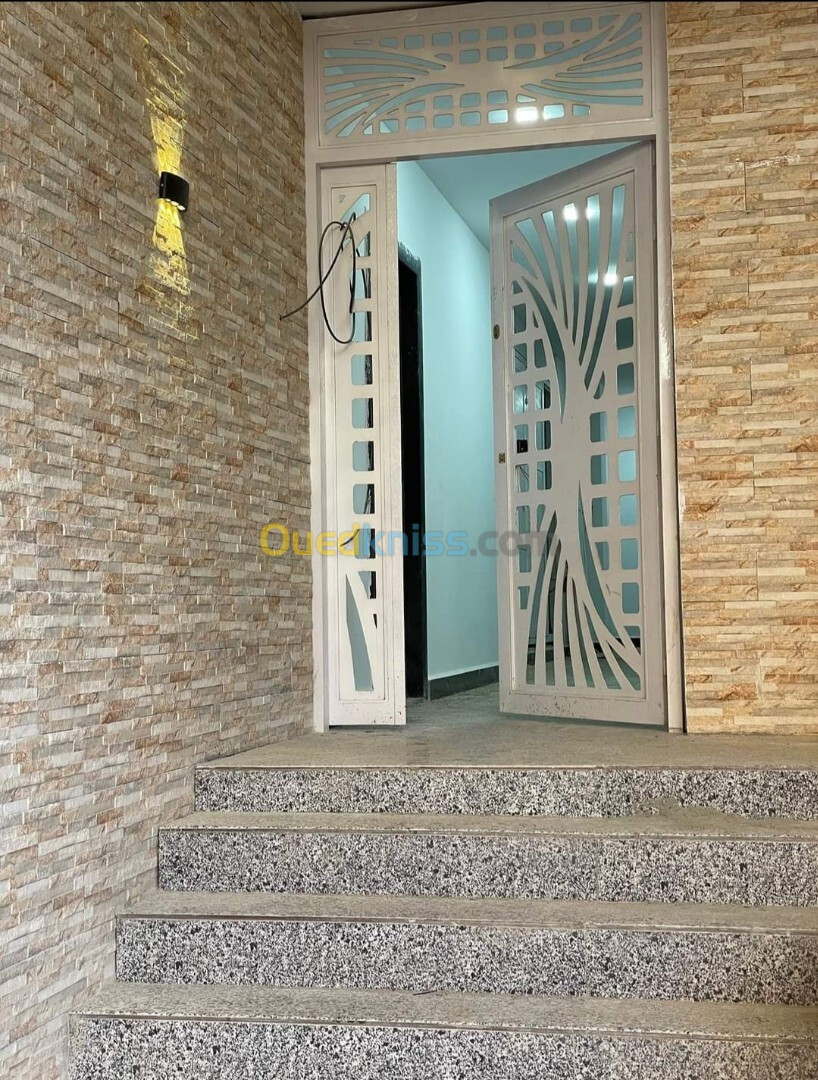 Vente Appartement F2 Alger Bordj el kiffan