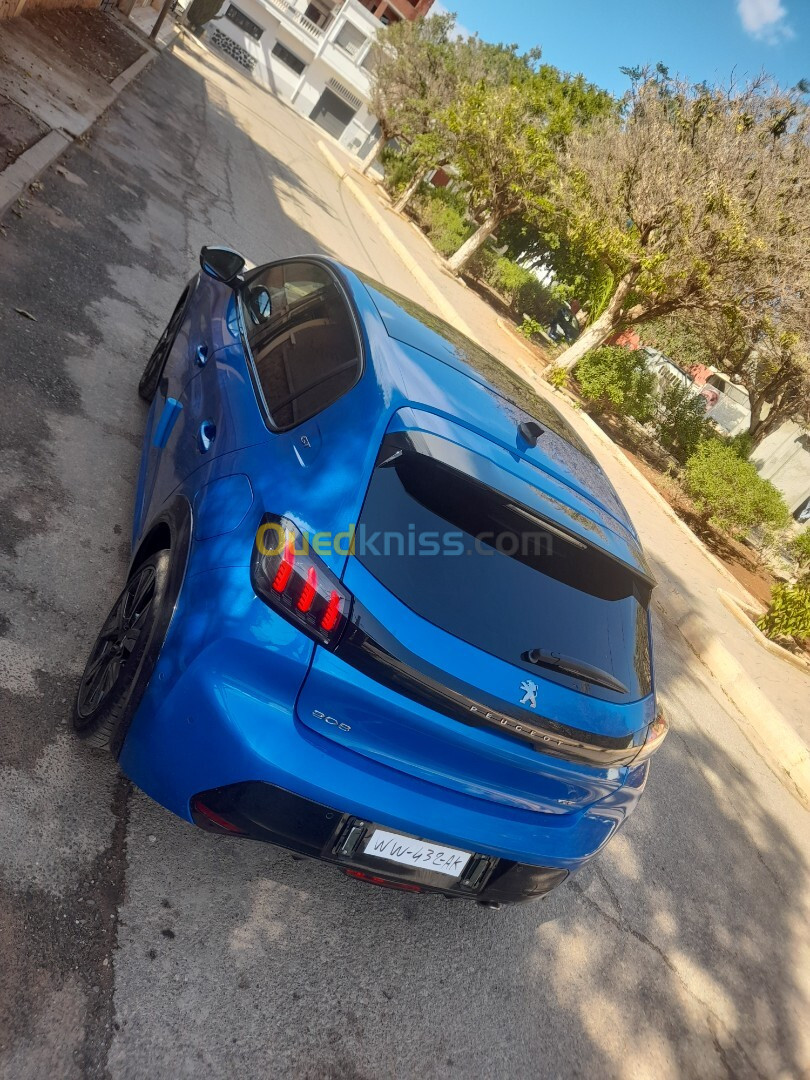 Peugeot 208 2021 GT