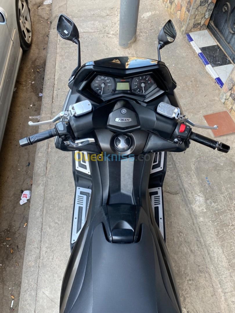 Yamaha T max 530 iron2 2015