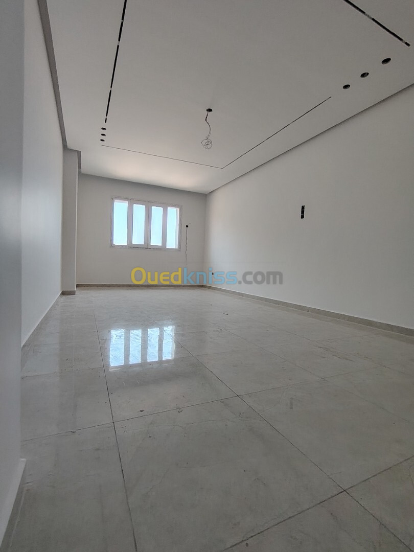 Vente Appartement F4 Jijel Jijel