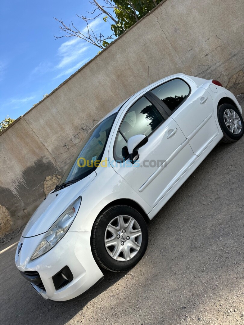 Peugeot 207 plus 2013 207 plus