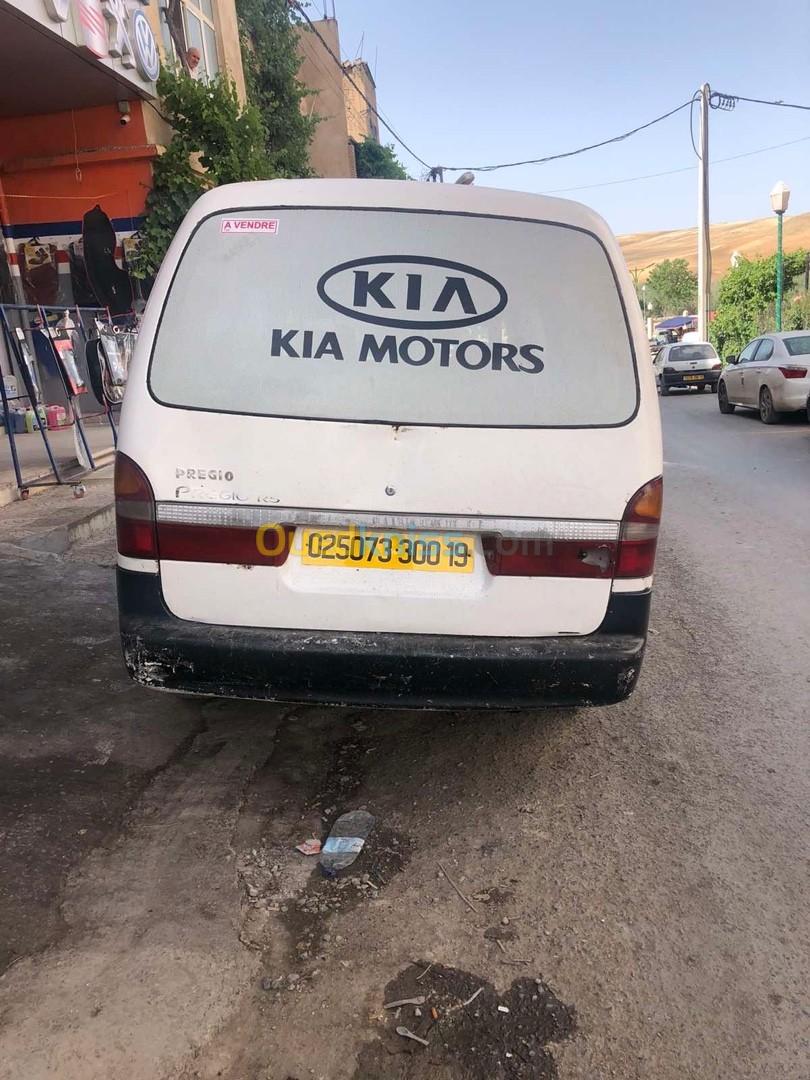 Kia Kia prejio 2000