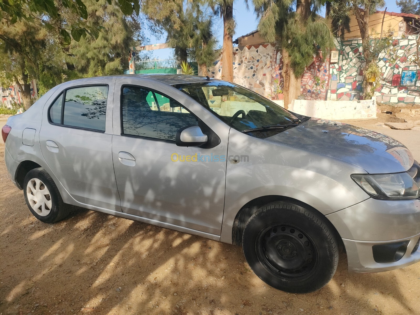 Dacia Logan 2015 