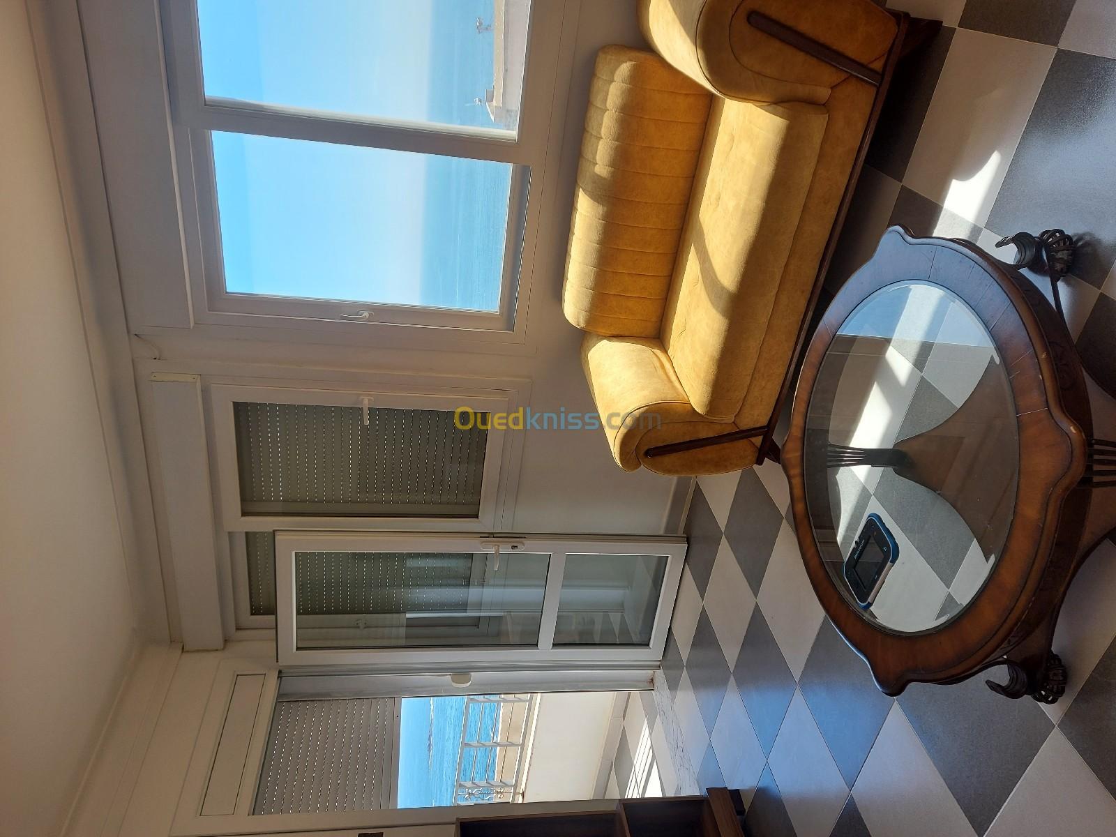 Location Niveau De Villa F3 Alger El marsa