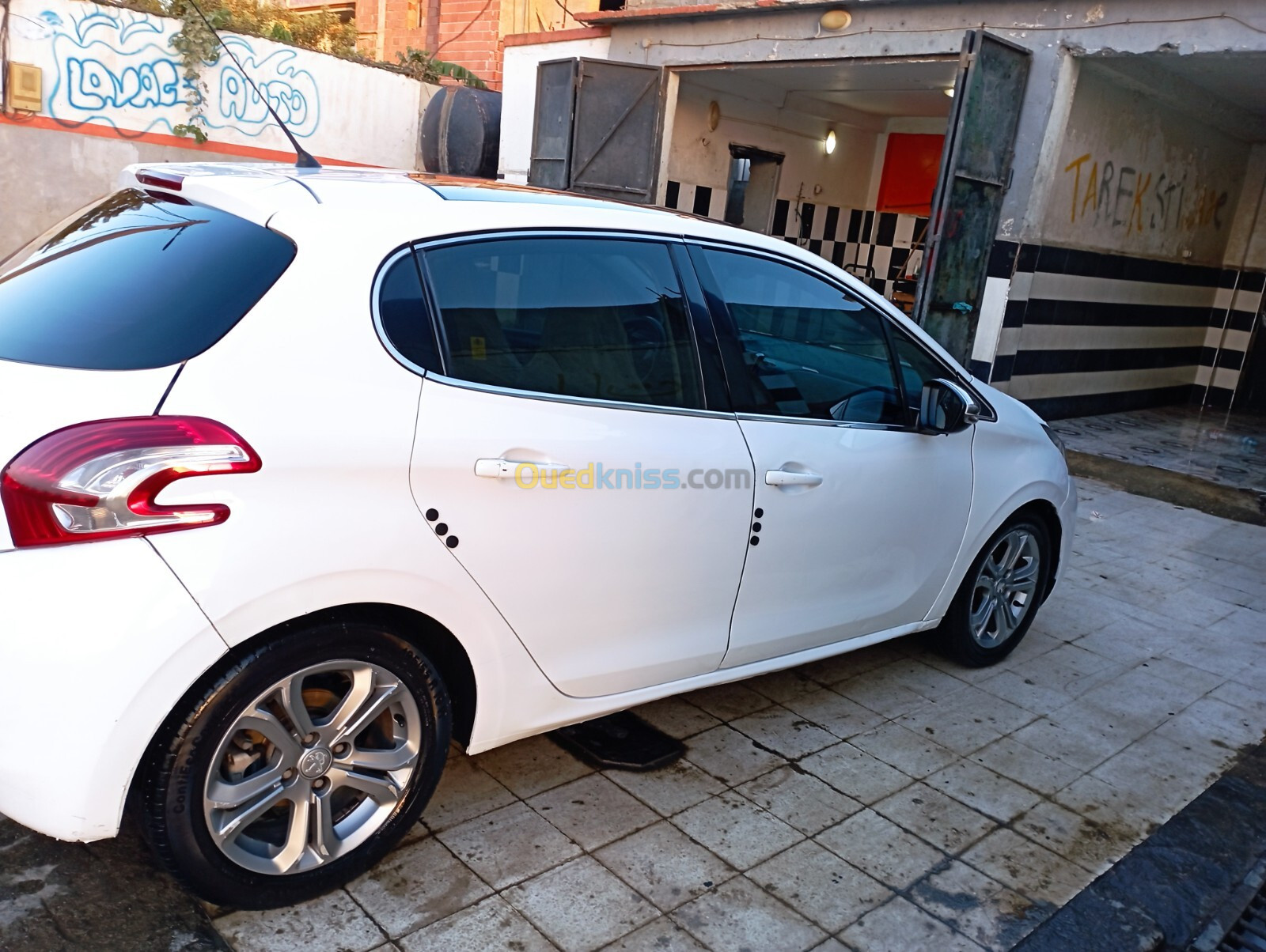 Peugeot 208 2014 Allure