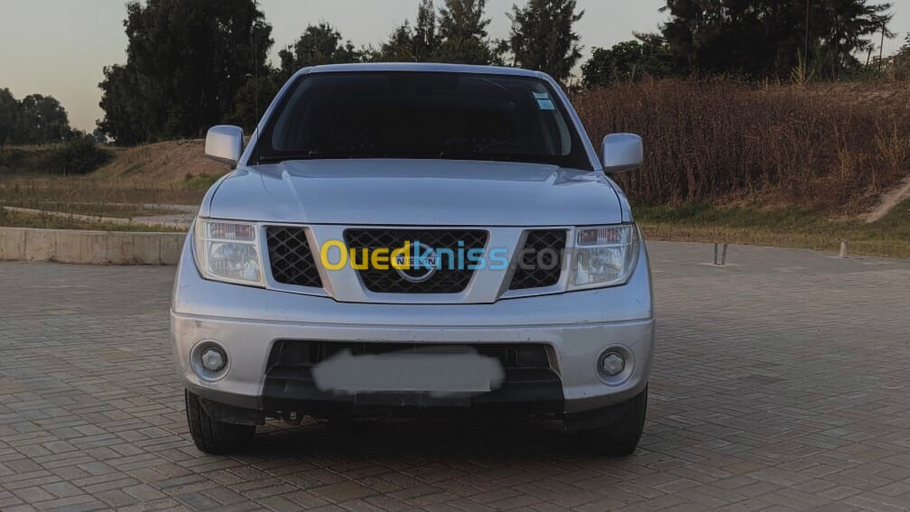 Nissan Navara 2012 Elegance 4x4