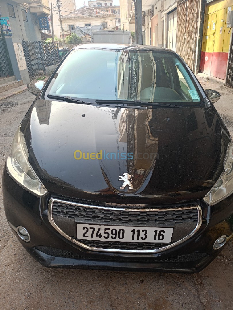 Peugeot 208 2013 Allure