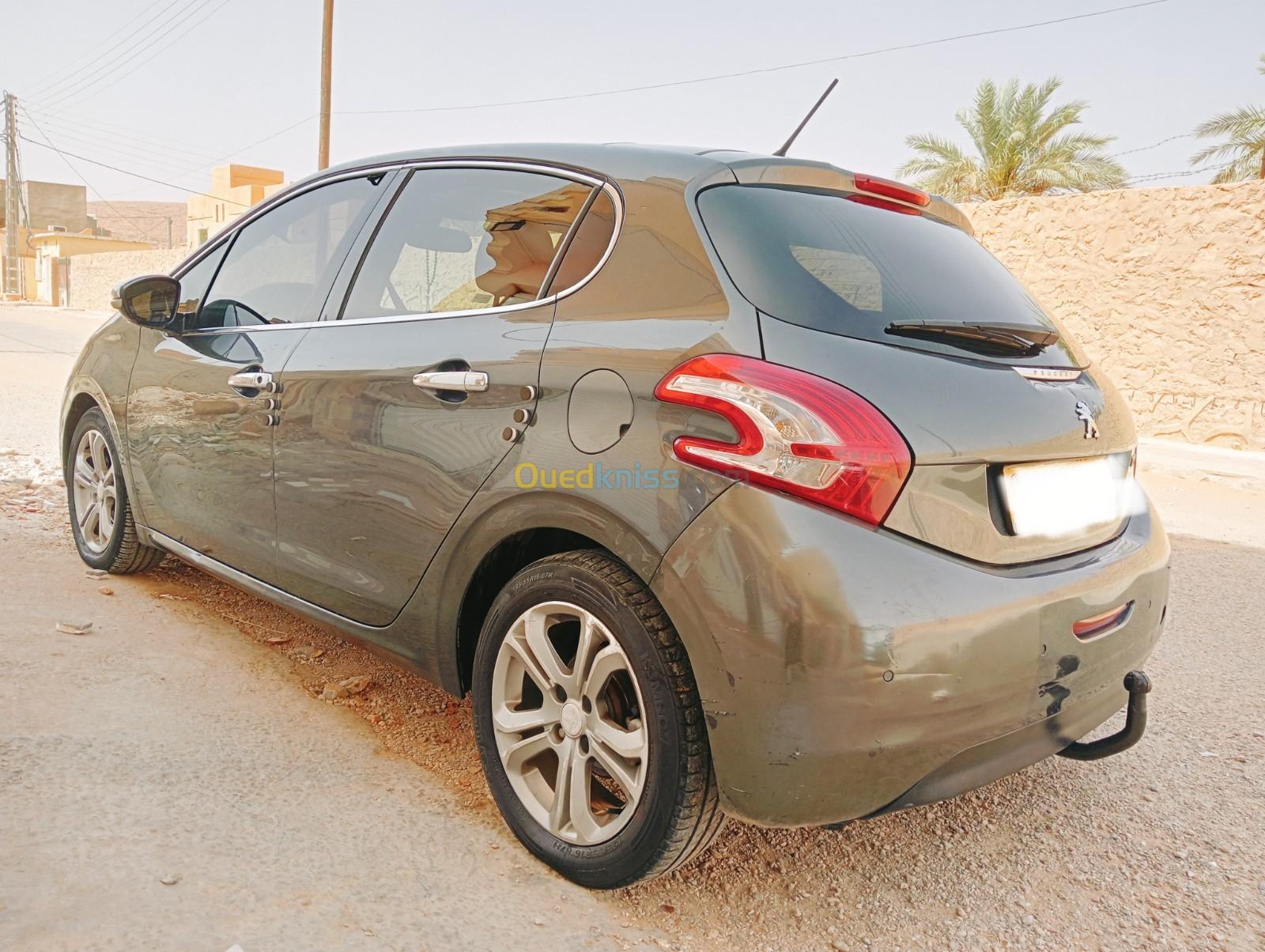 Peugeot 208 2013 Allure