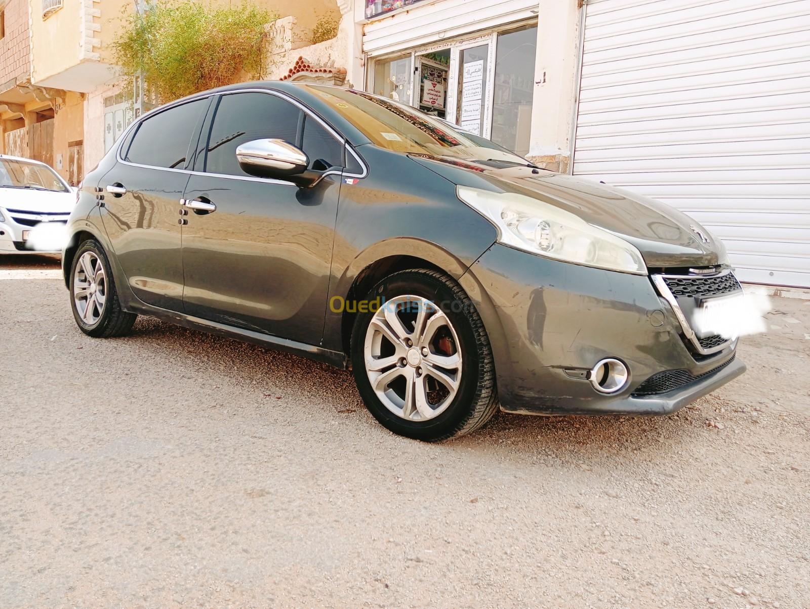 Peugeot 208 2013 Allure