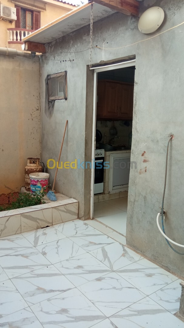 Location Appartement F3 Tipaza Khemisti