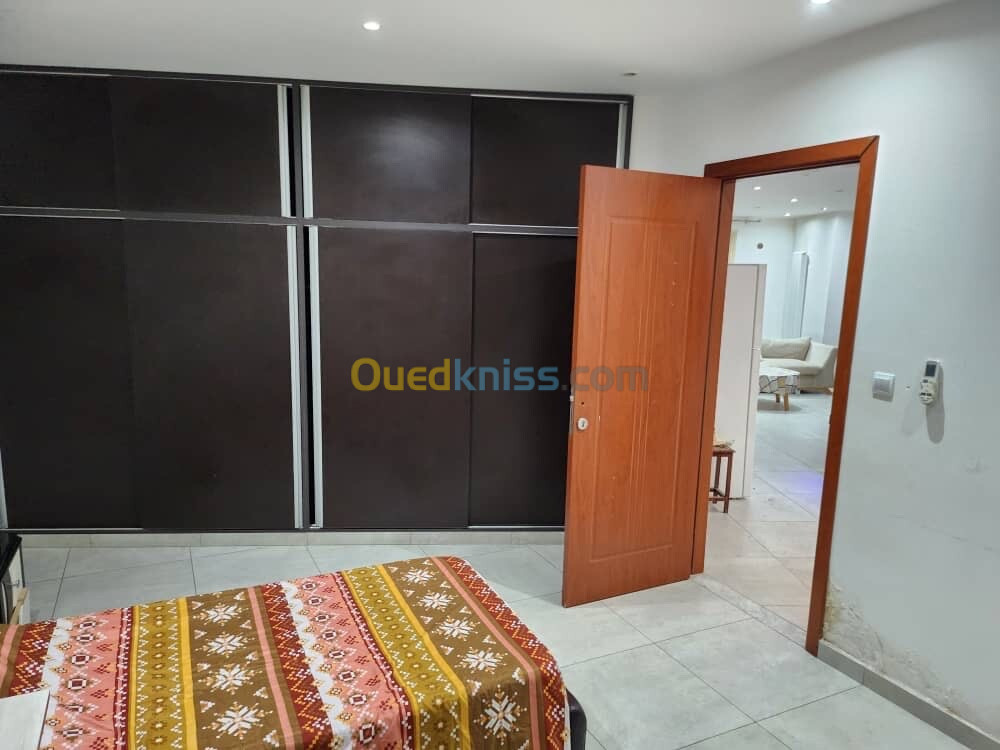 Location Appartement F3 Alger Hydra