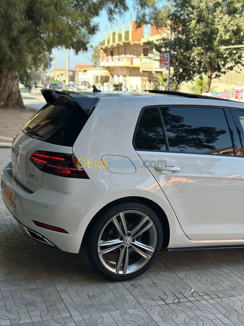 Volkswagen Golf 7 2018 Carat