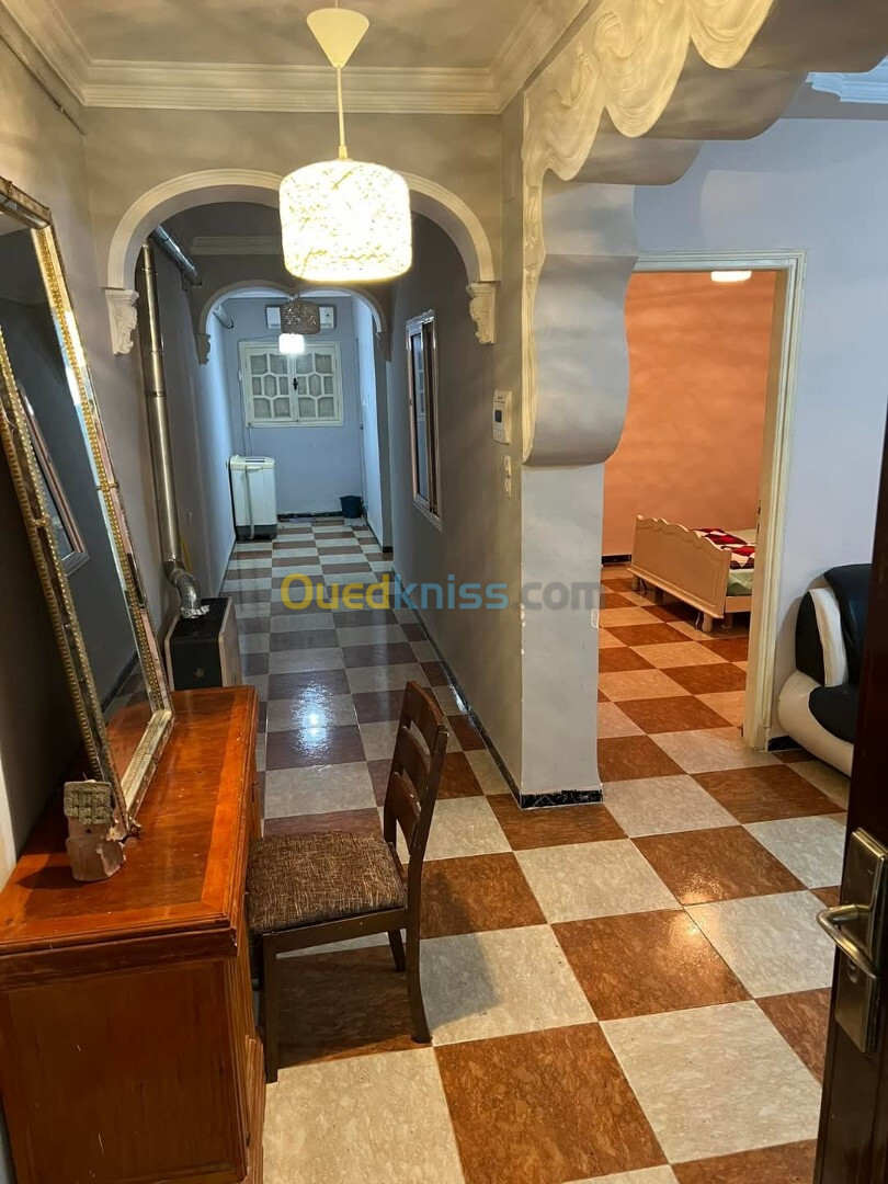 Location Appartement F3 Biskra Biskra