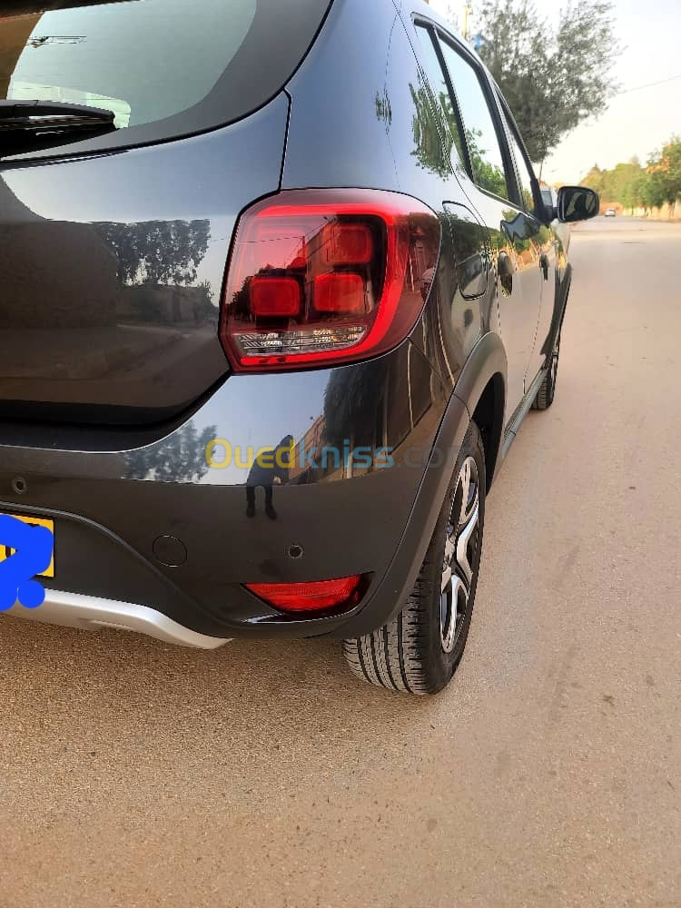 Dacia Sendero 2023 Stepway