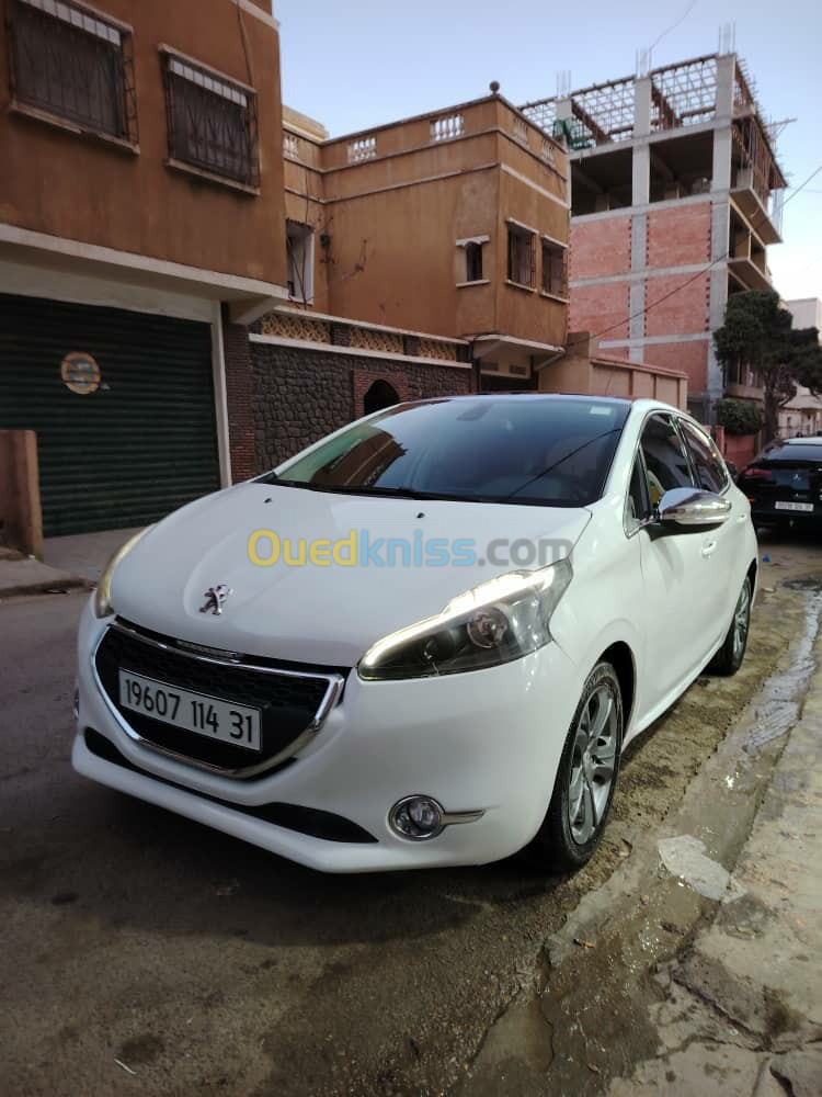 Peugeot 208 2014 208