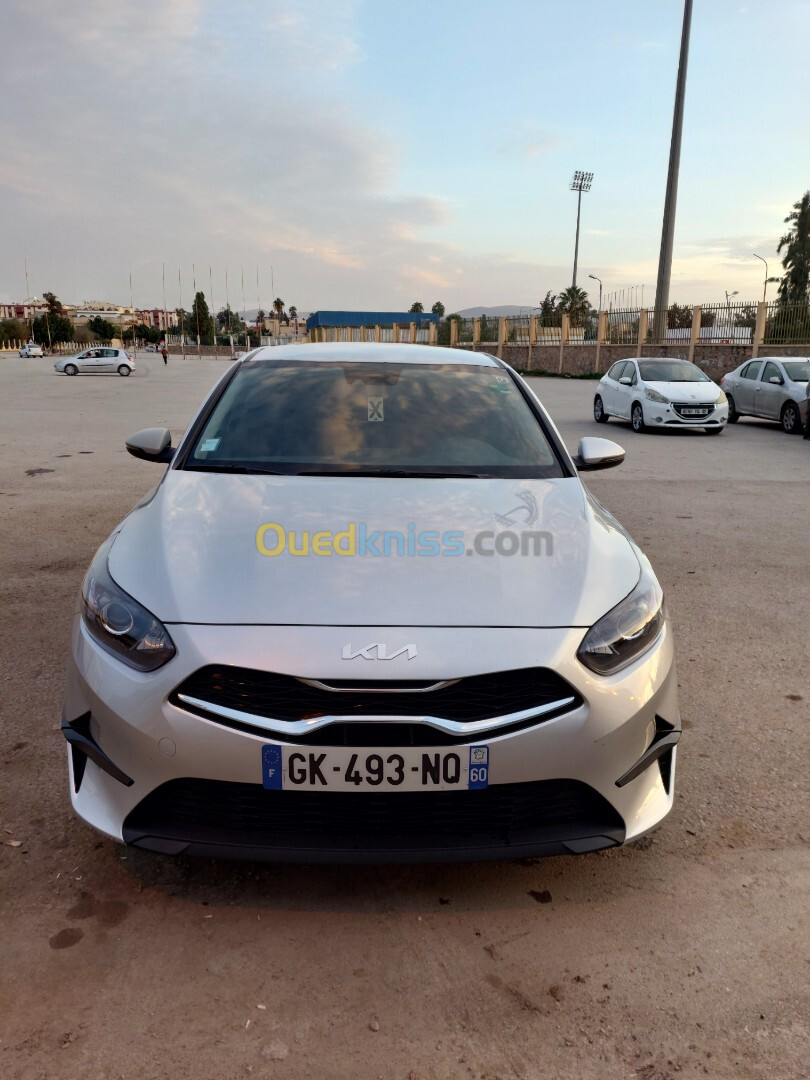 Kia Ceed 2022 