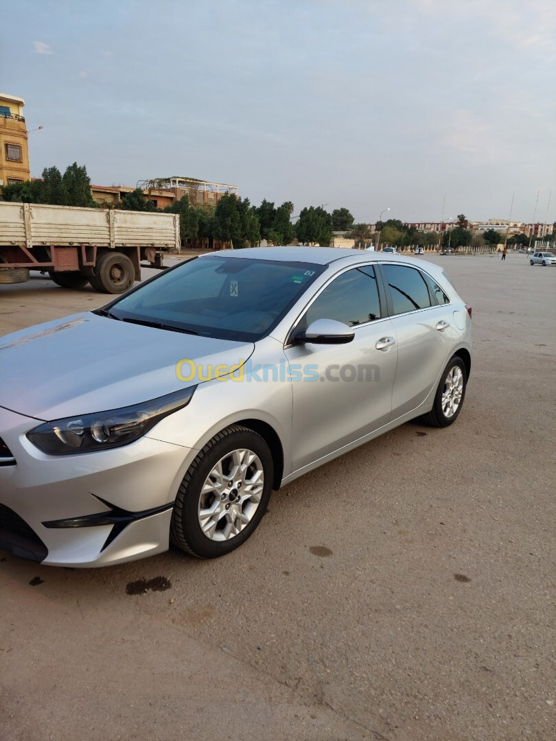 Kia Ceed 2022 