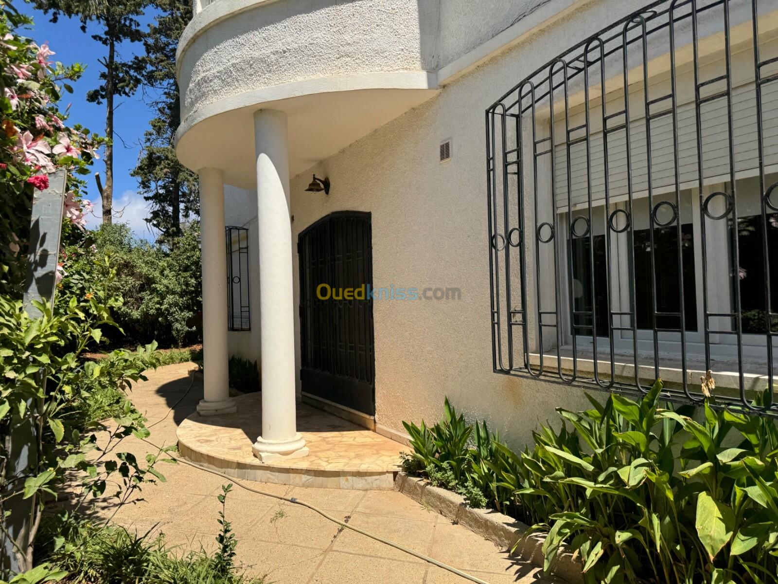 Location Niveau De Villa F2 Alger Bouzareah