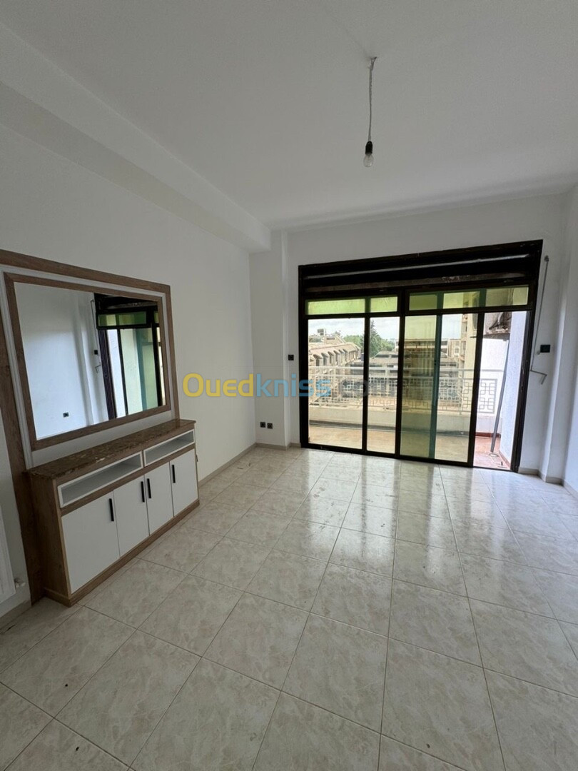 Location Appartement F4 Alger El achour