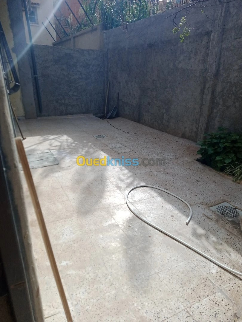 Location Appartement F2 Alger Bordj el bahri