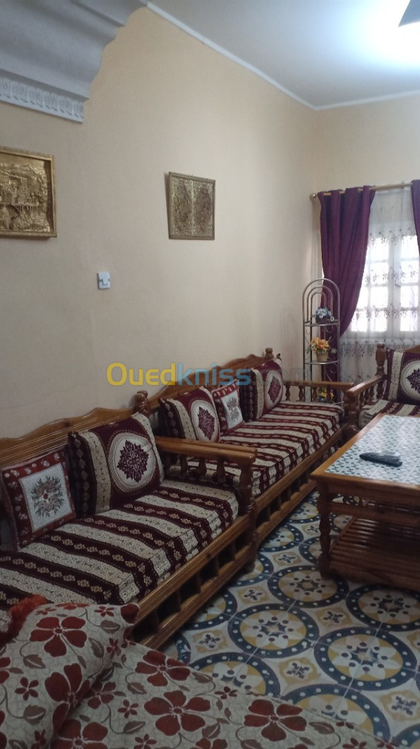 Vente Appartement F10 Biskra Tolga