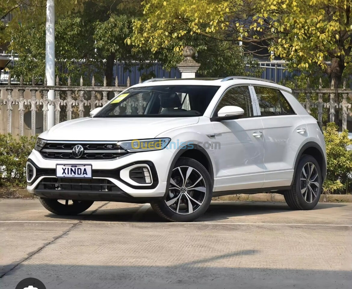 Volkswagen T-Roc 2024 