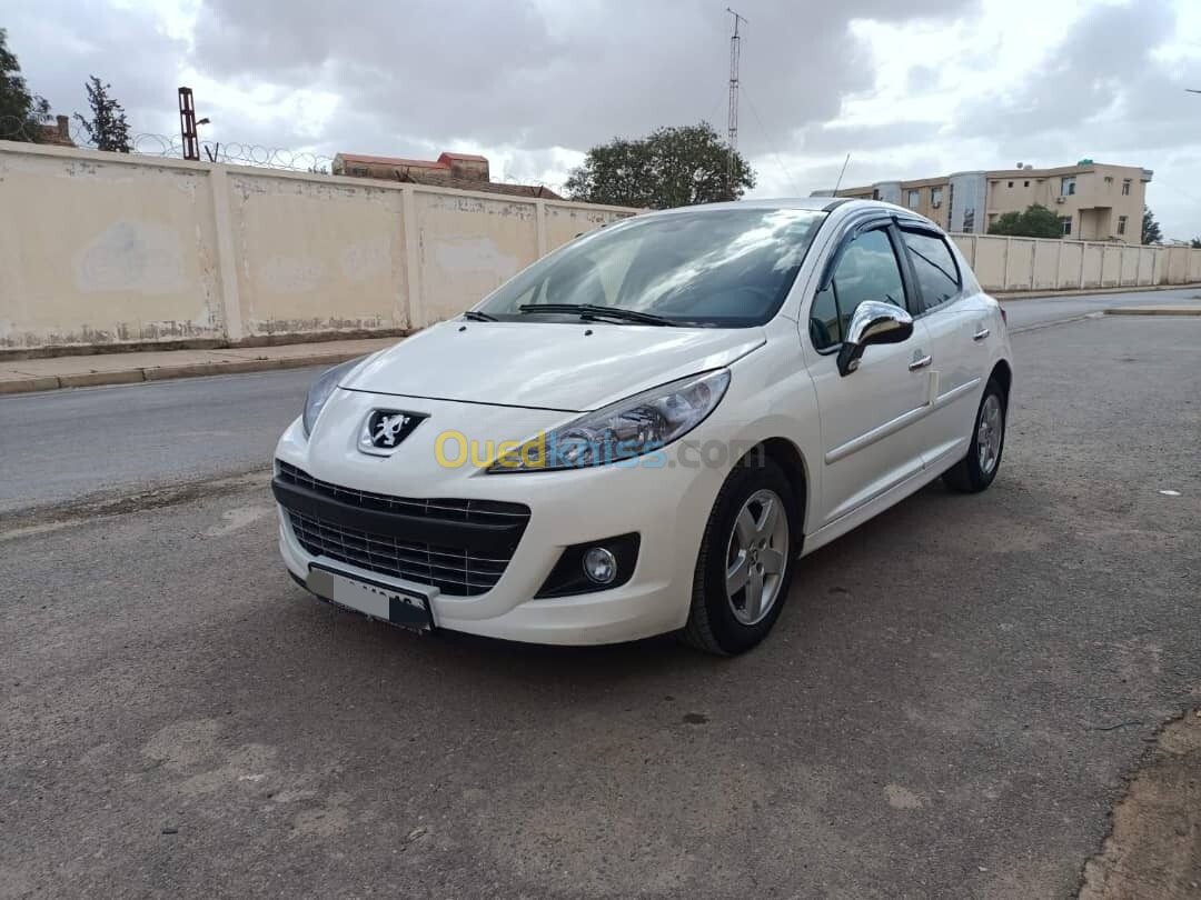 Peugeot 207 2013 