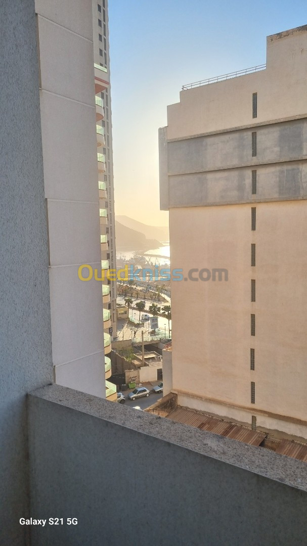 Location Appartement F4 Oran Oran