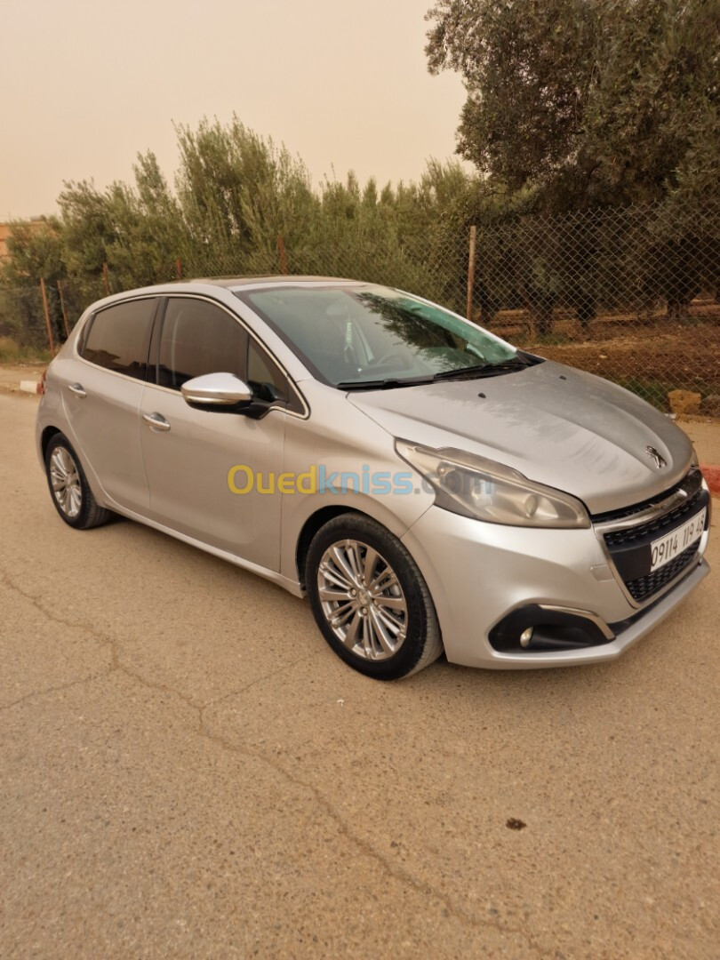 Peugeot 208 2019 Allure