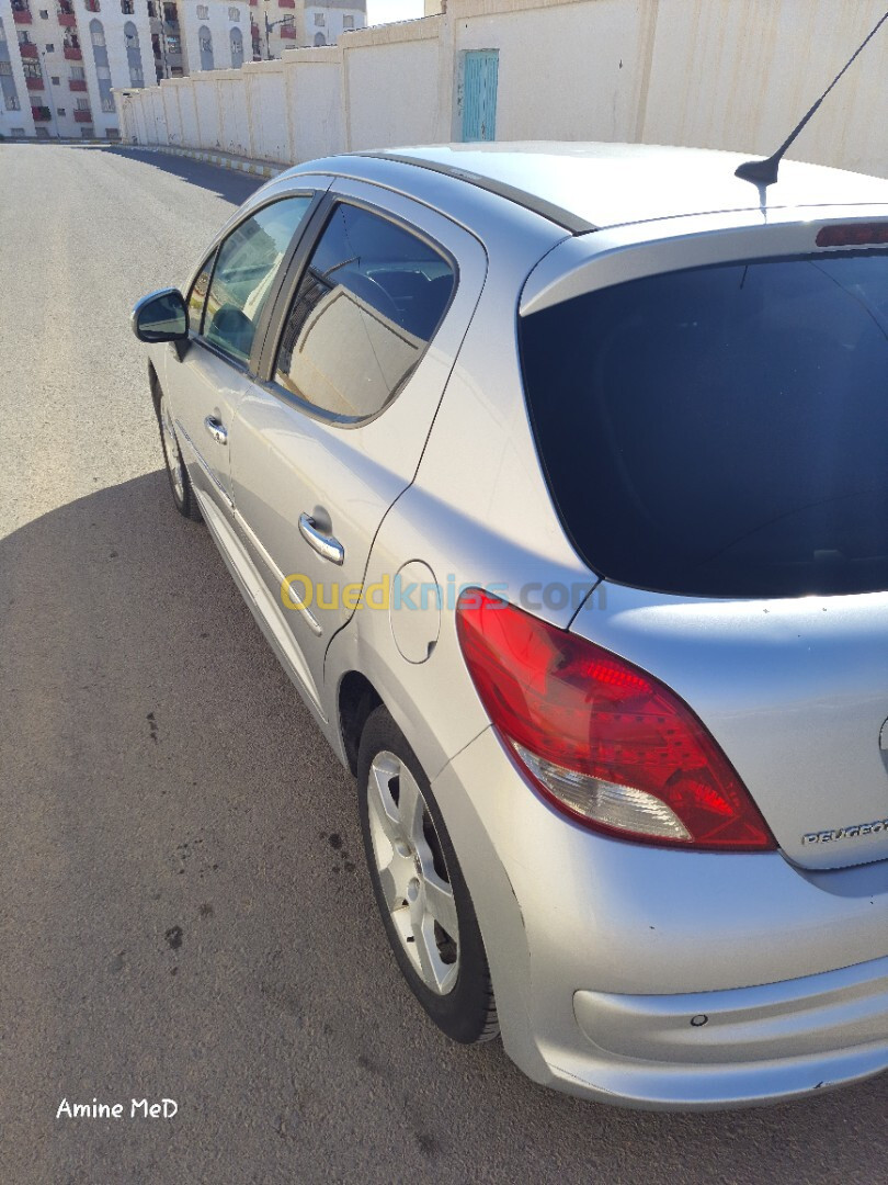 Peugeot 207 2010 Active