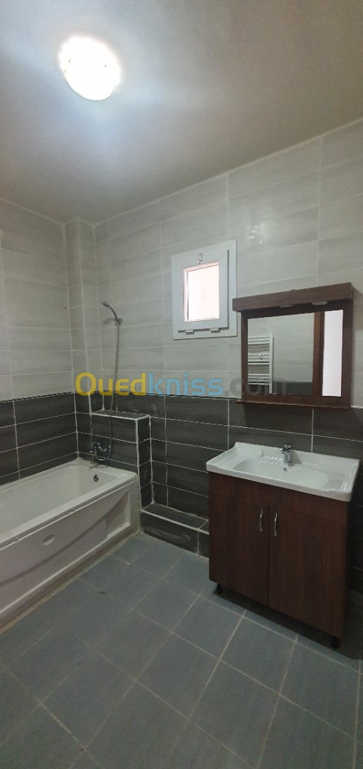 Location Appartement F5 Alger Mahelma