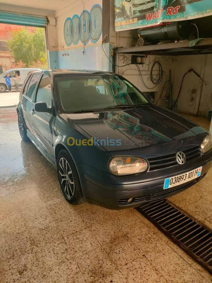 Volkswagen Golf 4 2001 