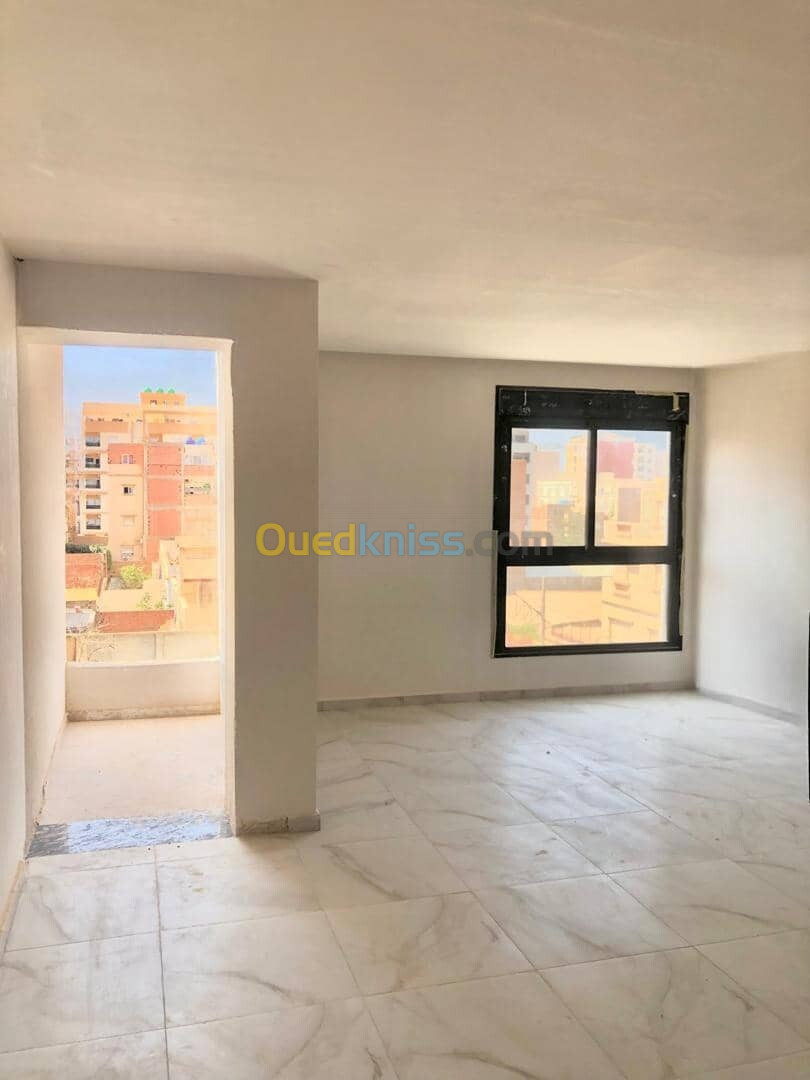 Vente Appartement F4 Oran Bir el djir