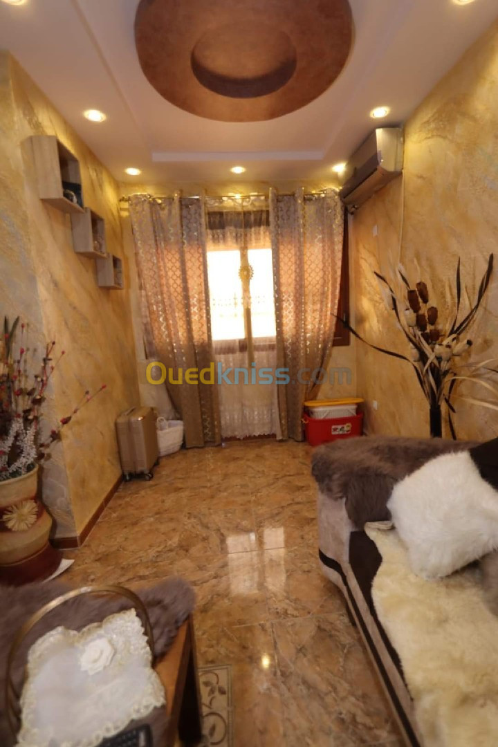 Vente Appartement F5 Tipaza Kolea