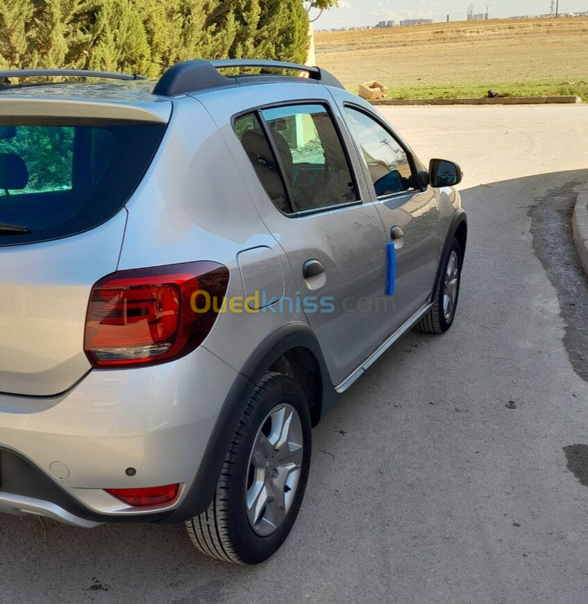 Dacia Sandero 2023 Renault