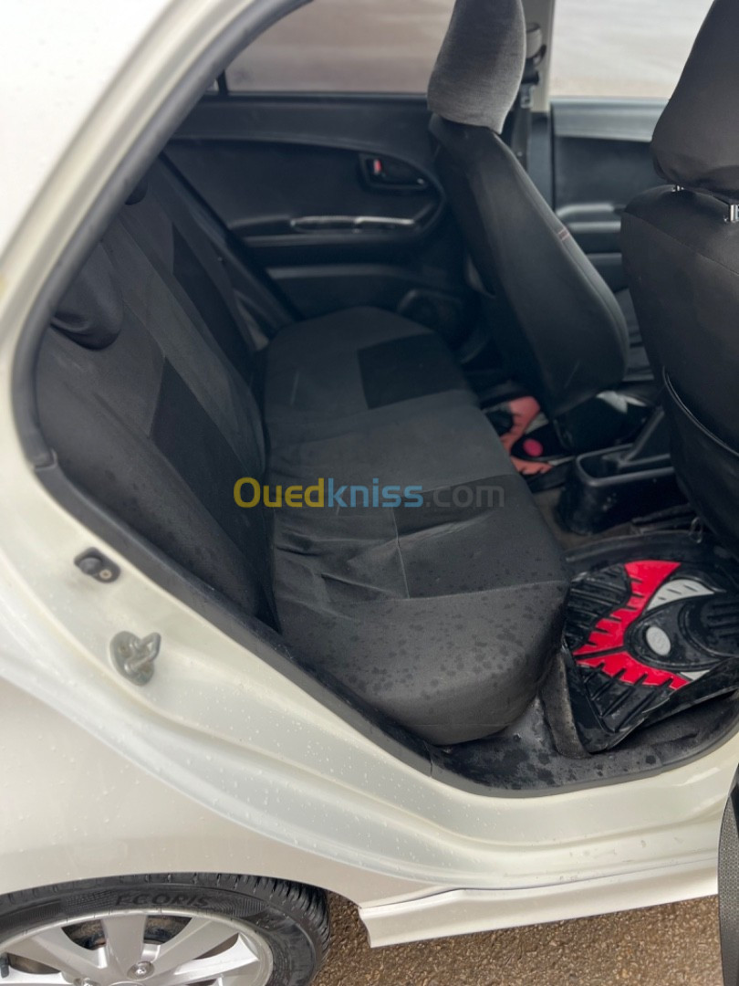 Kia Picanto 2015 Pop +