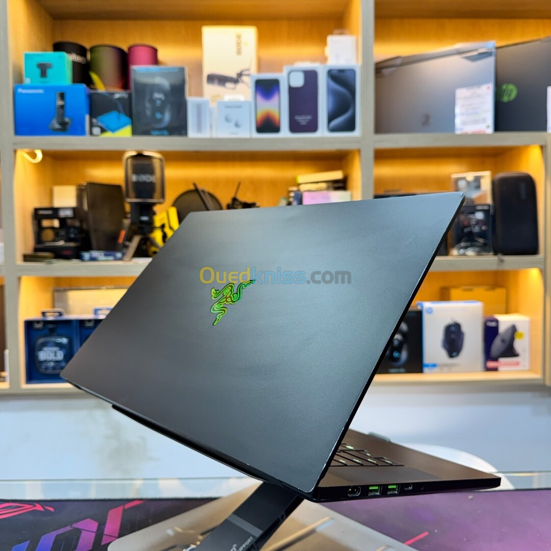 RAZER BLADE 15 I7 10875H NVIDIA RTX 3070 16GB RAM 1TB SSD ECRAN 15 QHD 240HZ