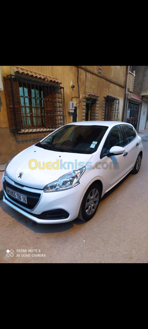 Peugeot 208 2016 