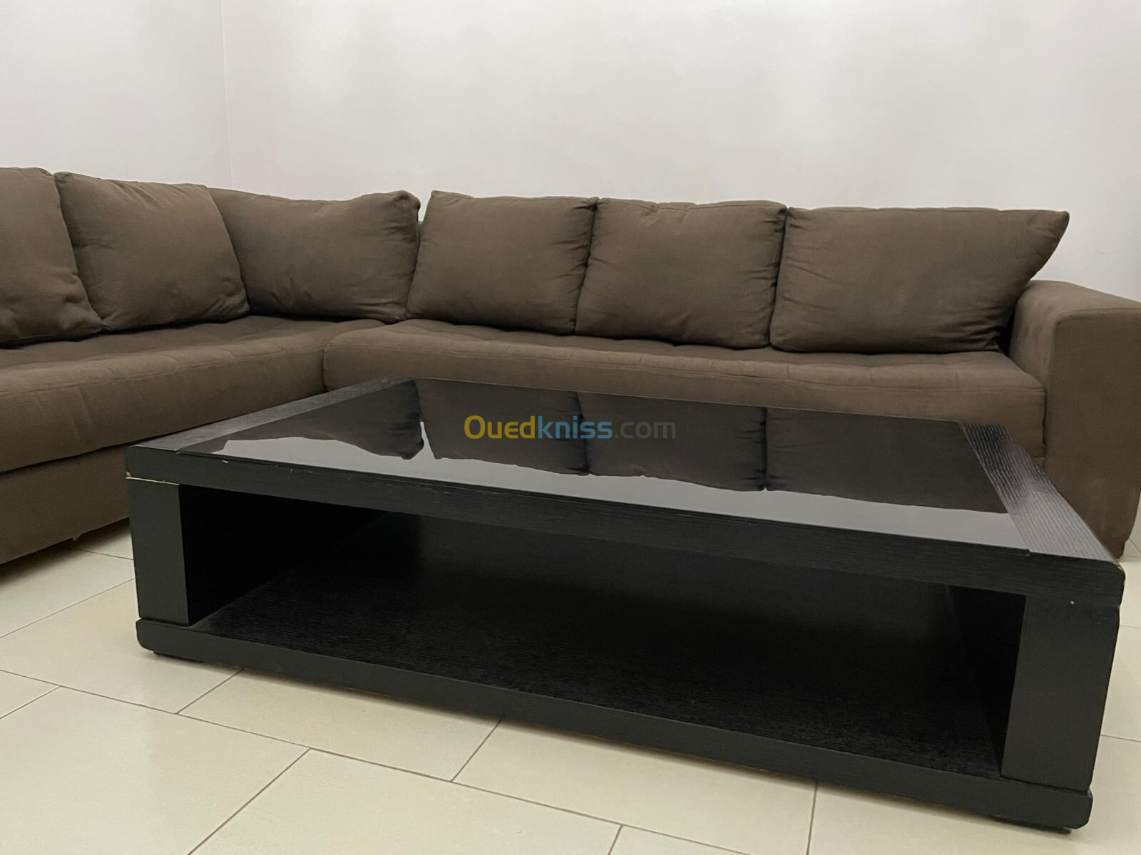 salon avec table basse