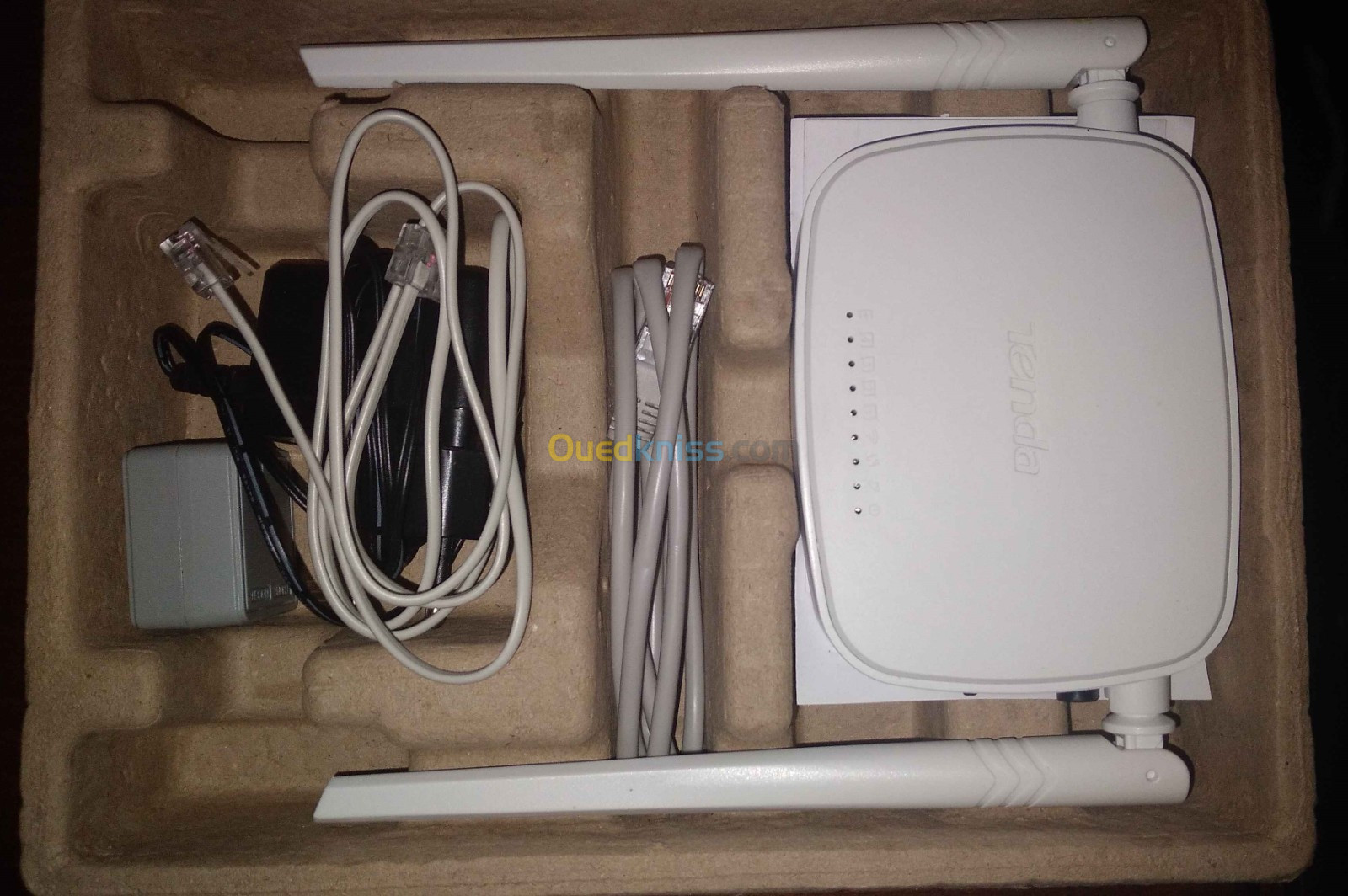 Tenda D301 V4 Modem/Routeur 300 Mbps