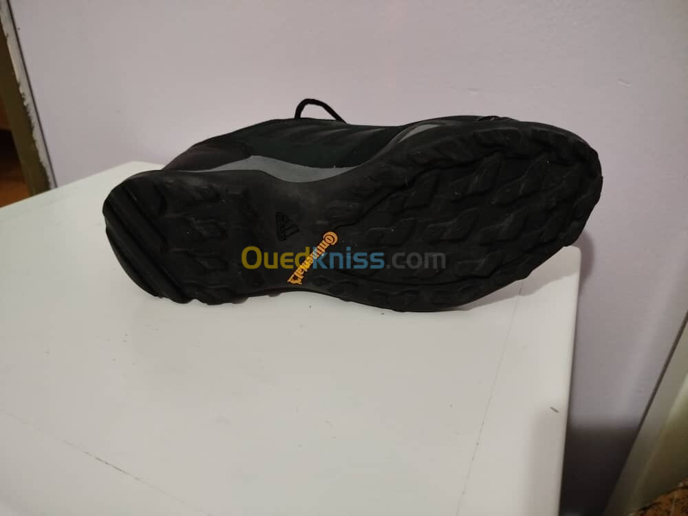 Chaussures de trekking ADIDAS