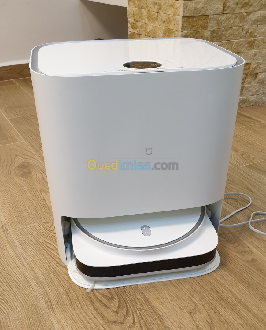 Xiaomi Mijia Self-Cleaning Robot Vacuum-Mop Pro